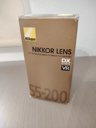 Objetivo Nikon AF-S DX VR Zoom-Nikkor 55-200mm