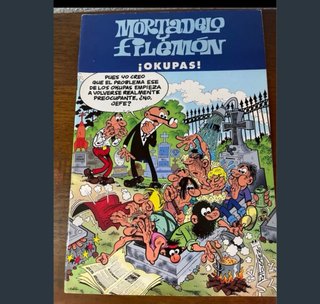 Cinco. Tebeos, cómics de Mortadelo y Filemón.