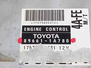 Centralita motor toyota 896611a780 yaris 523235