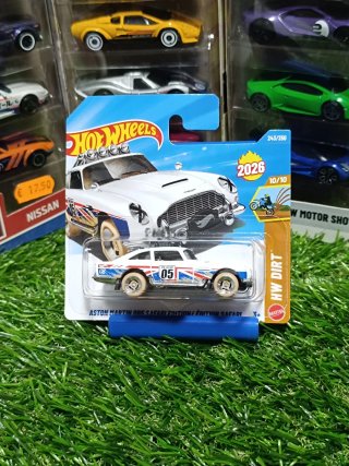 Hot Wheels Aston Martin DB5 Safari Edition