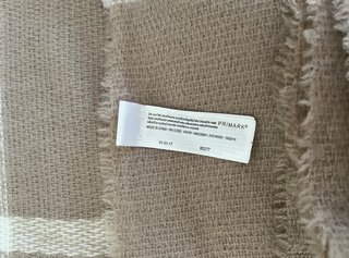 Bufanda pañuelo de cuadros marron y blanco