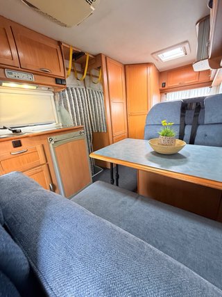 Autocaravana compacta  Mc Louis 6 plazas