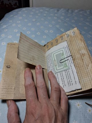 Diario antiguo artesanal