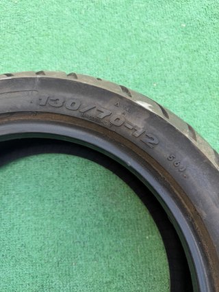 Neumático Maxxis 130/70-12 para Scooter