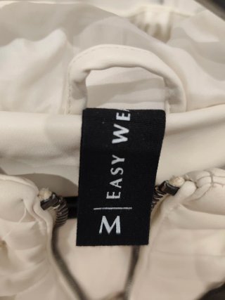 Cazadora Eassy Wear Beige Talla M