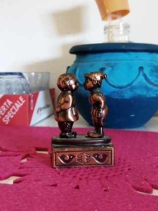 Accendino vintage figurativo metallo ramato