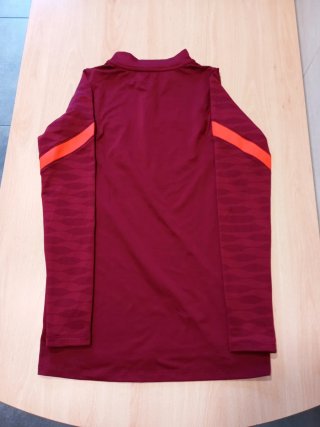 Sudadera Entrenamiento Nike AXA granate y naranja.