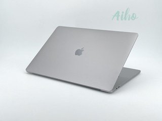 MacBook Pro 15" Intel Core i7 2.7GHz 4 núcleos - SSD 512GB - RAM 16GB - Gris Espacial