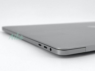 MacBook Pro 15" Intel Core i7 2.7GHz 4 núcleos - SSD 512GB - RAM 16GB - Gris Espacial
