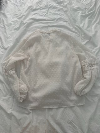 Blusa blanca plumeti encaje boho