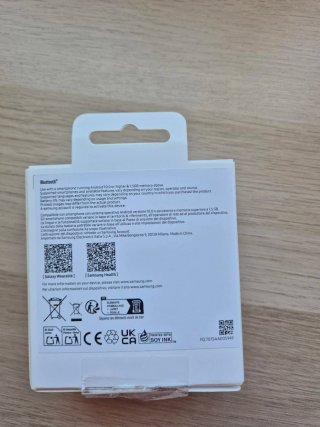 Samsung Galaxy Fit3 Blanco y correas