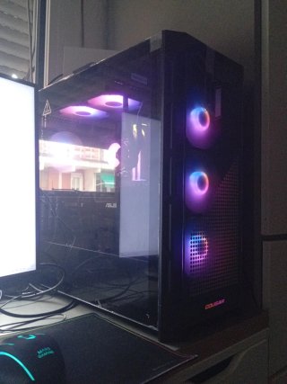 Torre Gaming Cougar Negra RGB