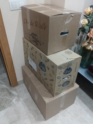 3 Cajas ropa mujer y hombre buen estado