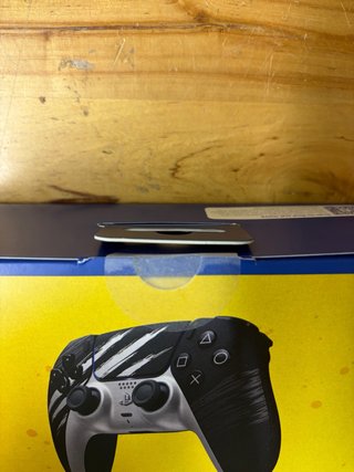 Mando DualSense PS5 Edición Marvel Wolverine
