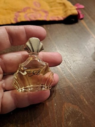 Miniatura profumo Annabella oro