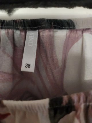 Blusa con estampado de cactus