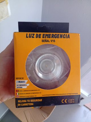 Luz de Emergencia Baliza V16 lote