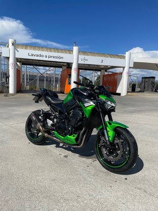 Kawasaki Z900 A2