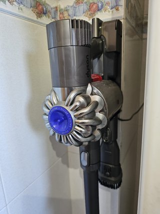 Aspirapolvere Dyson DC62 senza fili