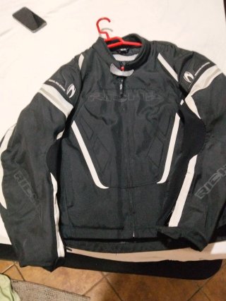 Chaqueta de Moto Richa Negra
