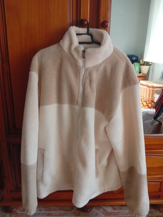 Chaqueta de lana bicolor