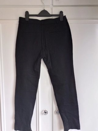 Pantalón ZARA Negro nuevo