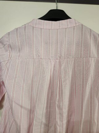 Camisa de rayas rosa