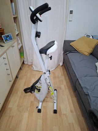 Bicicleta estática. Tecnovita by BH Open&Go YF90