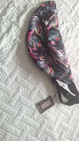 Riñonera Misakp estampado tropical