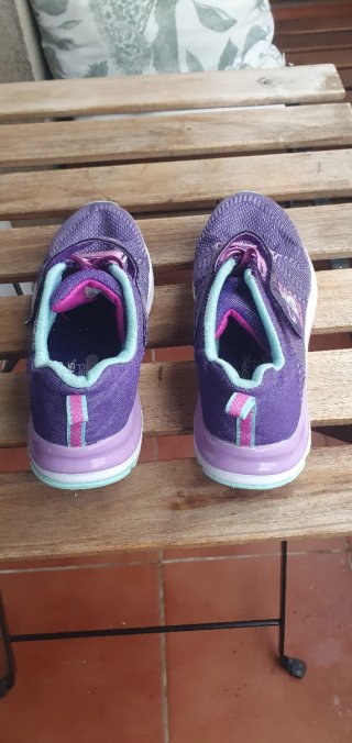 Zapatillas Skechers Moradas y Rosas