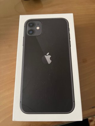 iPhone 11 64GB con caja y cable.