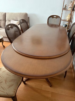 Mesa de Comedor Extensible de Madera y  6 sillas