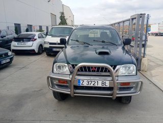Mitsubishi Montero 2000