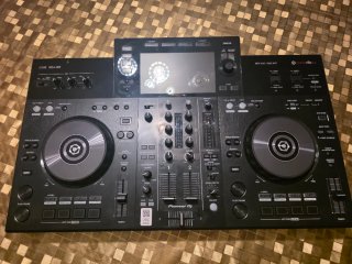 Mesa de mezclas Pioneer DJ XDJ-RR