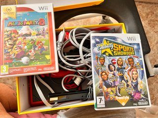 Consola Wii Mini Roja con 2 Juegos