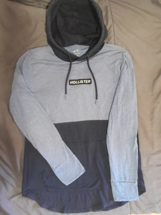 Sudadera Hollister Azul y Negra Talla S