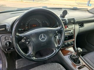 Mercedes-Benz Clase C 2001