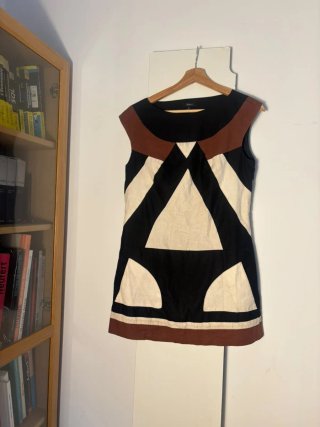 Vestido corto Sfera talla L