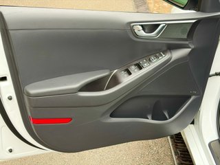 Hyundai IONIQ 1.6 GDI PHEV Tecno DCT