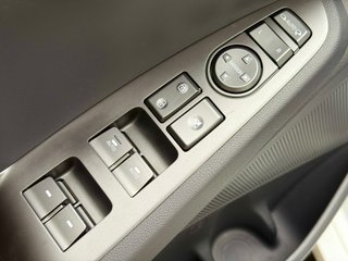 Hyundai IONIQ 1.6 GDI PHEV Tecno DCT