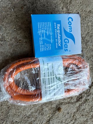 Regulador de Gás 30mbar e Mangueira