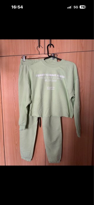 Conjunto chándal Lefties verde