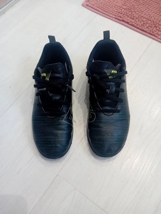 Zapatillas de fútbol sala, marca Puma, talla 35