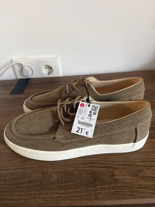 Zapatos náuticos marrones