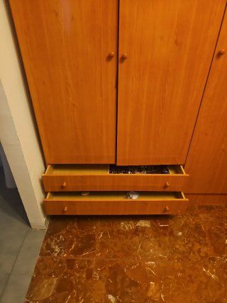 Armario de Madera con Altillo