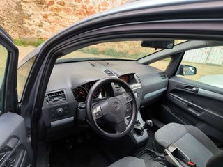 Opel Zafira 2009