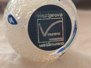 Uovo artigianale in vetro di Murano