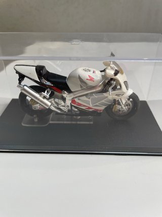 Maqueta Honda VTR 1000 SP-2