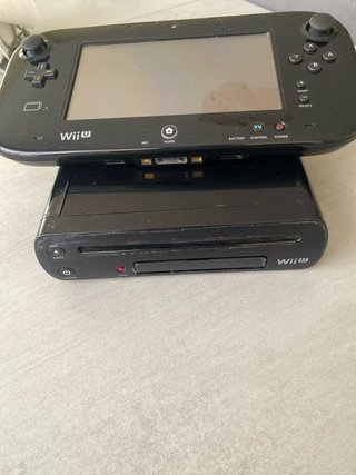 Consola Nintendo Wii U Negra pack premiun 32 GB