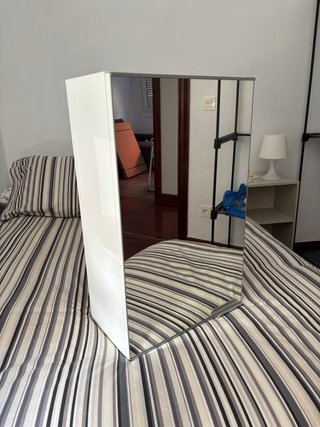 Armario de baño con espejo